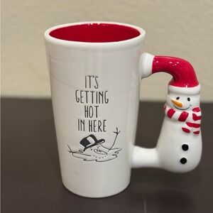California Pottery 17 OZ SNOWMAN LATTE MUG 'IT'S GETTING HOT IN HERE'